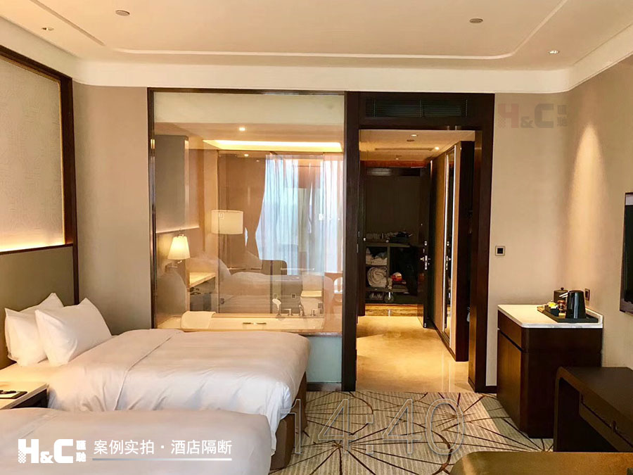 重慶天喜豪生大酒店調光玻璃